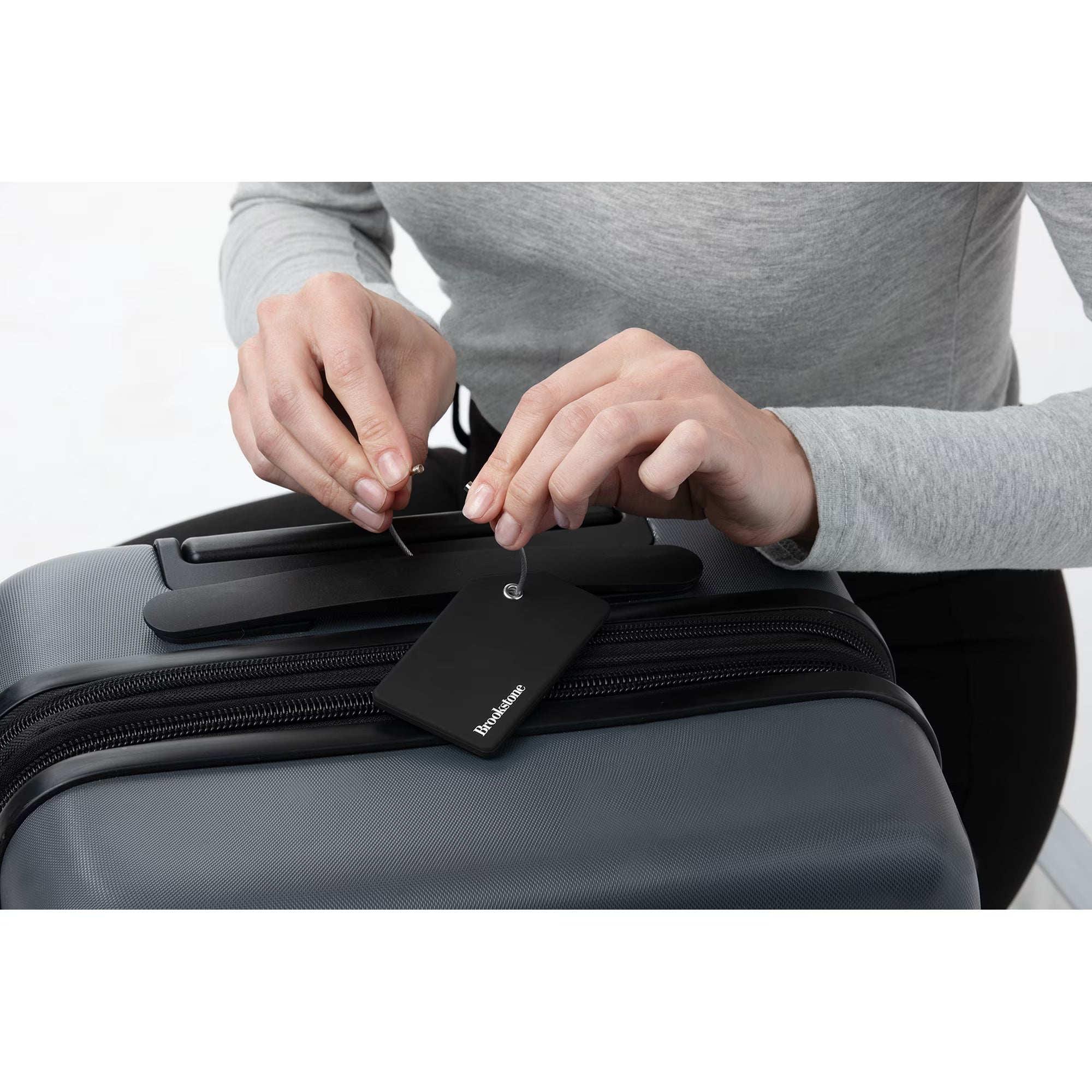 Brookstone 2-Piece Silicone Luggage Tag Set